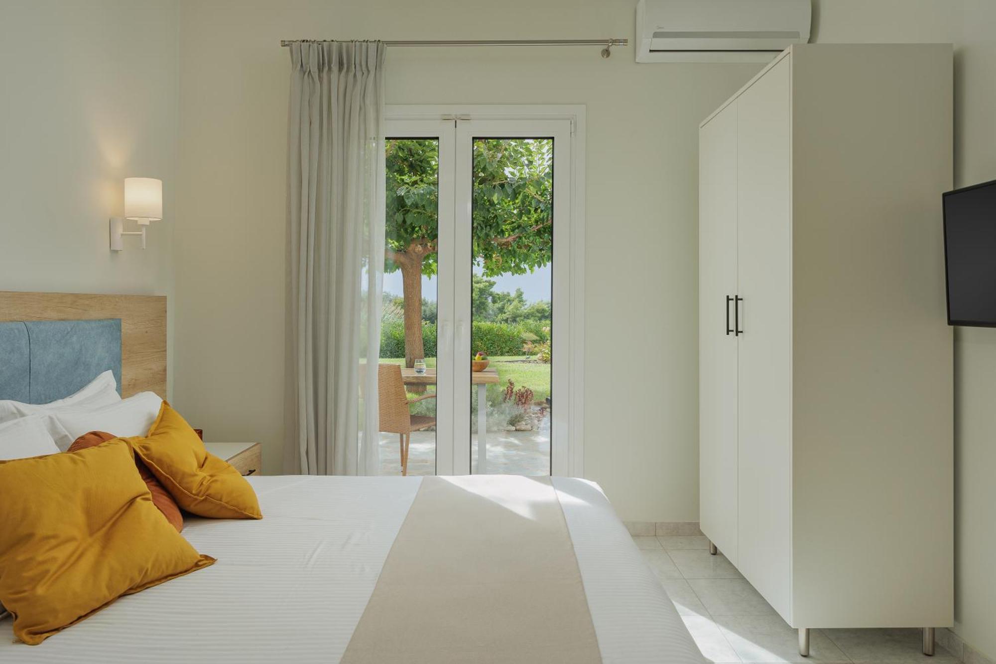 Staikos Apartment Lygia  Exterior photo